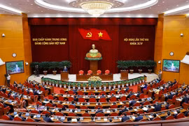 3月25日下午，越共中央第十四届中央委员会第二次全体会议在河内闭幕。图自越通社
