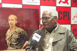 印度共产党（CPI）总书记多拉伊萨米·拉贾（Doraisamy Raja）接受越通社记者的采访。图自越通社