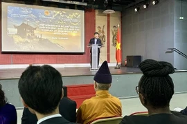 越南外交部常务副部长阮明宇在活动上发表讲话。图自越通社
