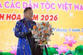 庆和省文化体育与旅游厅副厅长黎文华在开幕式上发表讲话。图自越通社