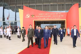 越共中央书记处常务书记陈锦秀主持越共十四大服务工作总检查。图自越通社
