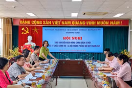 2025年第一季度社会政策银行与河内市社会政治组织交班会议。图自《新河内报》