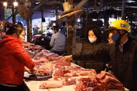 食品及餐饮服务 上涨0.43%，带动CPI上涨0.14个百分点。图自越通社