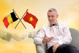 比利时驻越南大使卡尔·范登博舍。图自越通社