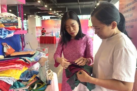 拥有超过1亿人口的国内市场是越南企业巨大的潜力市场。图自越通社