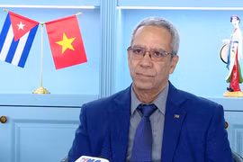 古巴商会主席安托尼·科罗纳。图自越通社