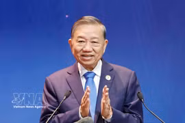 越共中央总书记、国家主席苏林出席大会并发表重要讲话。图自越通社