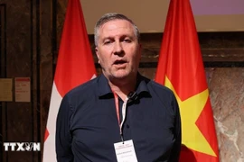 瑞士科技公司JANZZ创始人兼首席执行官斯蒂芬·温岑里德。图自越通社