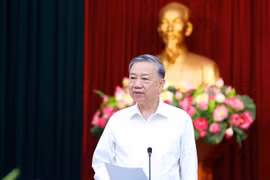 越共中央总书记苏林在会上发言。图自越通社