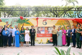 越古人民友谊宣传壁画完工典礼。图自越通社