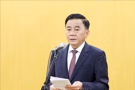 越共中央政治局委员、书记处常务书记陈锦秀。图自越通社