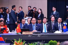 范明政总理出席会议。图自越通社