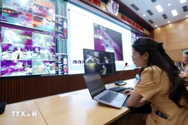 AI摄像系统的投入使用对市民交通行为产生积极影响，并减少了需在现场直接处理违规的交警人数。图自越通社