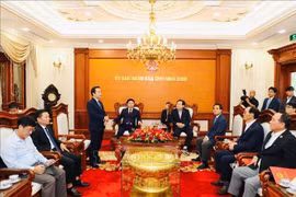 宁平省人民委员会主席范光玉在会上发言。图自越通社