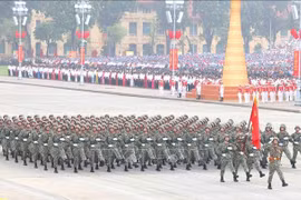 参加阅兵式的部队方阵。图自越通社