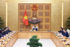 越南政府总理范明政会见中国山东省省委书记林武。图自越通社