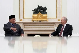 印度尼西亚总统普拉博沃·苏比安托于2025年12月10日在莫斯科会见俄罗斯总统弗拉基米尔·普京。来源：路透社