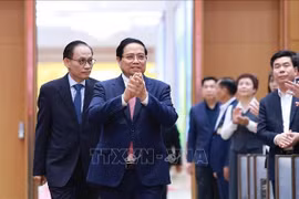 越共中央政治局委员、越南政府总理范明政主持召开全国会议，对关于侨务工作的第36-NQ/TW号决议以及越共中央政治局、中央书记处关于海外越南人工作指导性文件的实施情况进行总结。图自越通社