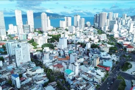 庆和省聚焦发展数字基础设施和现代化数据基础设施，把智慧城市建设作为增长动力。图自越通社