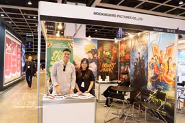Mockingbird Pictures公司的展位。图自越通社