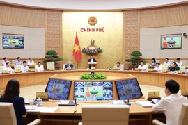 政府例行会议：实施“三个加速” 助力实现8%以上的增长目标