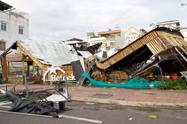 第13号台风袭击，嘉莱省多地受严重损失。图自 越通社