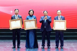 银行业需具备创造力，坚持共享、灵活、高效和以民为本