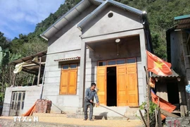 越南全国已清除逾20.6万间临时住房和危旧房