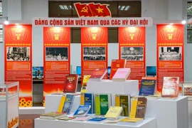 800件珍贵文献资料系统呈现越南共产党历次全国代表大会