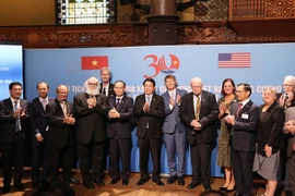 越南一向珍视美国热爱和平人士的友好感情