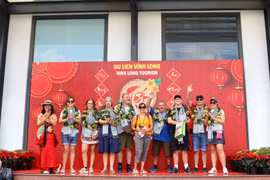 外国游客选择永隆省作为2026年新年伊始出国旅游的目的地。图自 越通社
