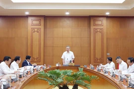 越共中央总书记苏林主持越共十四大文件起草工作会议