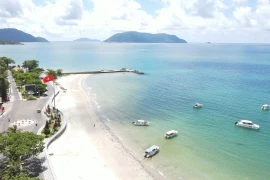 岘港市夏季旅游热度攀升 魅力持续释放