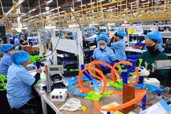 全力以赴推动年末经济增长。图自越通社