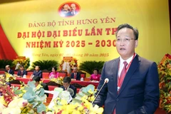 阮友义同志继续担任兴安省委书记。图自越通社