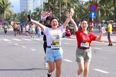 3月22日，2026年岘港国际马拉松赛在岘港市正式开赛。图自越通社