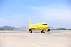 Vietravel Airlines引进一架全新空客A321飞机。图自越通社