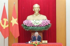 越共中央总书记苏林与美国总统唐纳德·特朗普通电话。图自越通社