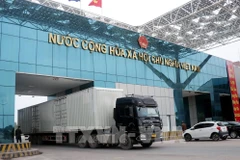 芒街口岸。图自越通社