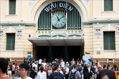 2025年夏季国内旅游有望迎来爆发式增长。图自越通社