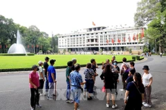 2025年7月，胡志明市接待国际游客达695.9万人次。图自越通社