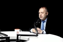 国际政治分析家格里戈里·特罗菲姆丘克。图自越通社