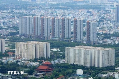 两级地方政府——符合国际潮流的举措。图自越通社
