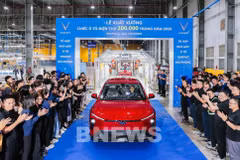 VinFast汽车第20万辆整车下线。图自越通社