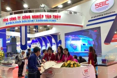 第十届造船与海洋工程技术展览会。图自https://vietnam.vnanet.vn/