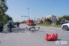 Viettel利用无人机运送物资 助力太原省抗洪救灾。图自人民军队报