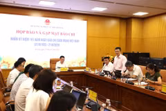 新闻发布会现场。图自越通社