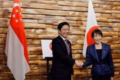 新加坡总理黄循财和日本首相高市早苗。图自AP