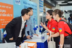 近200家科技企业参加2026年技术展览与招聘日活动。图自人民军队报