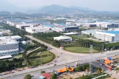 富寿省某个工业园区。图自越通社